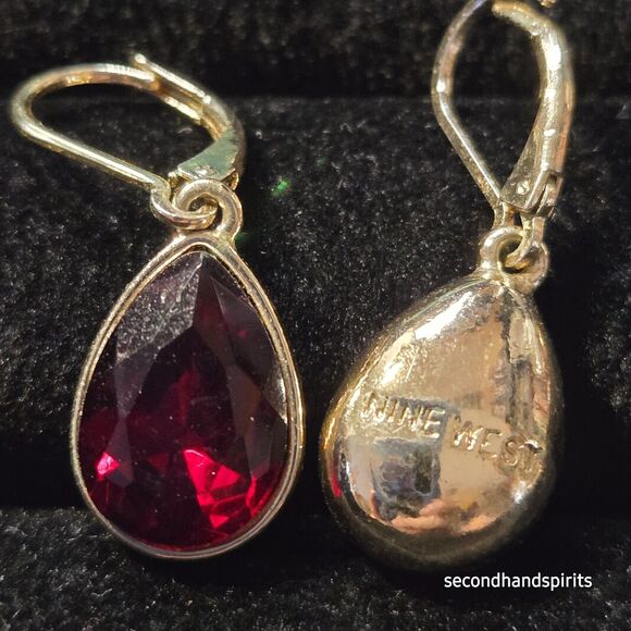 Nine West Garnet Red Teardrop Crystal Goldtone Lever back Earrings - Picture 1 of 5